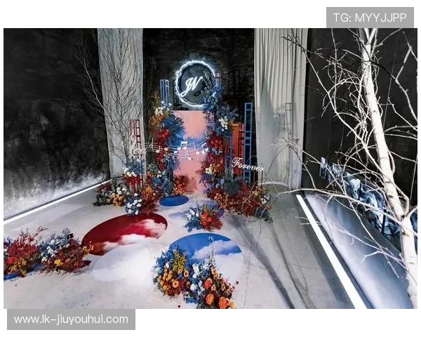 绿茵草坪上的浪漫婚礼与足球元素精彩融合呈现的创意梦幻主题盛典